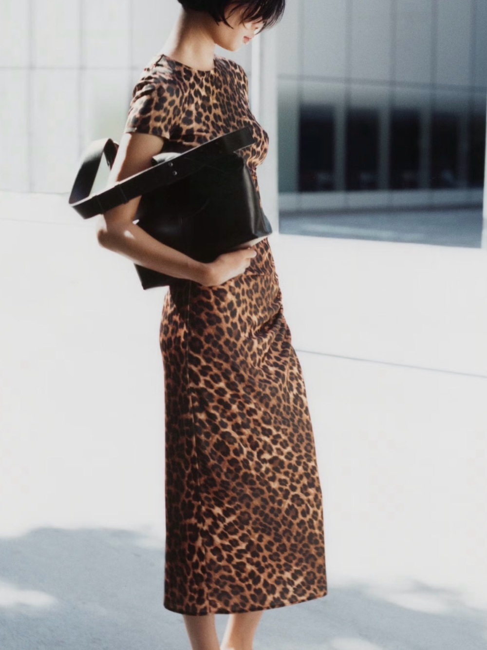 Mango Structured Leather-Effect Tote - Picture 4 of 15